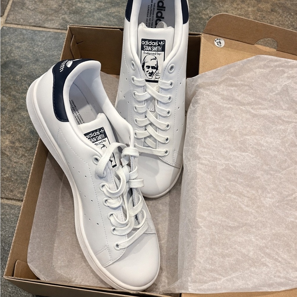 adidas White Sneakers with Navy Heel Tab - Men's Casual Tennis Shoes